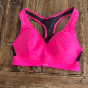 Victoria Secret sports bra 32C